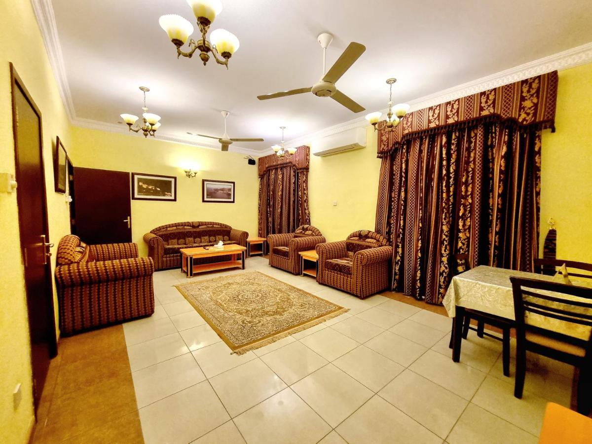 Muscat International Hotel 외부 사진