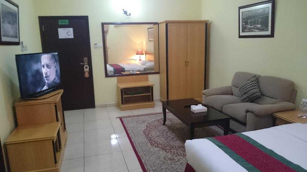 Muscat International Hotel 외부 사진