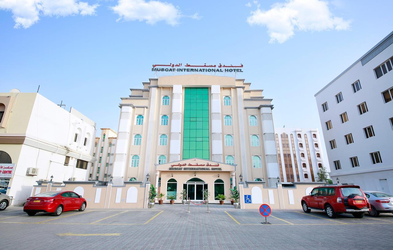 Muscat International Hotel 외부 사진