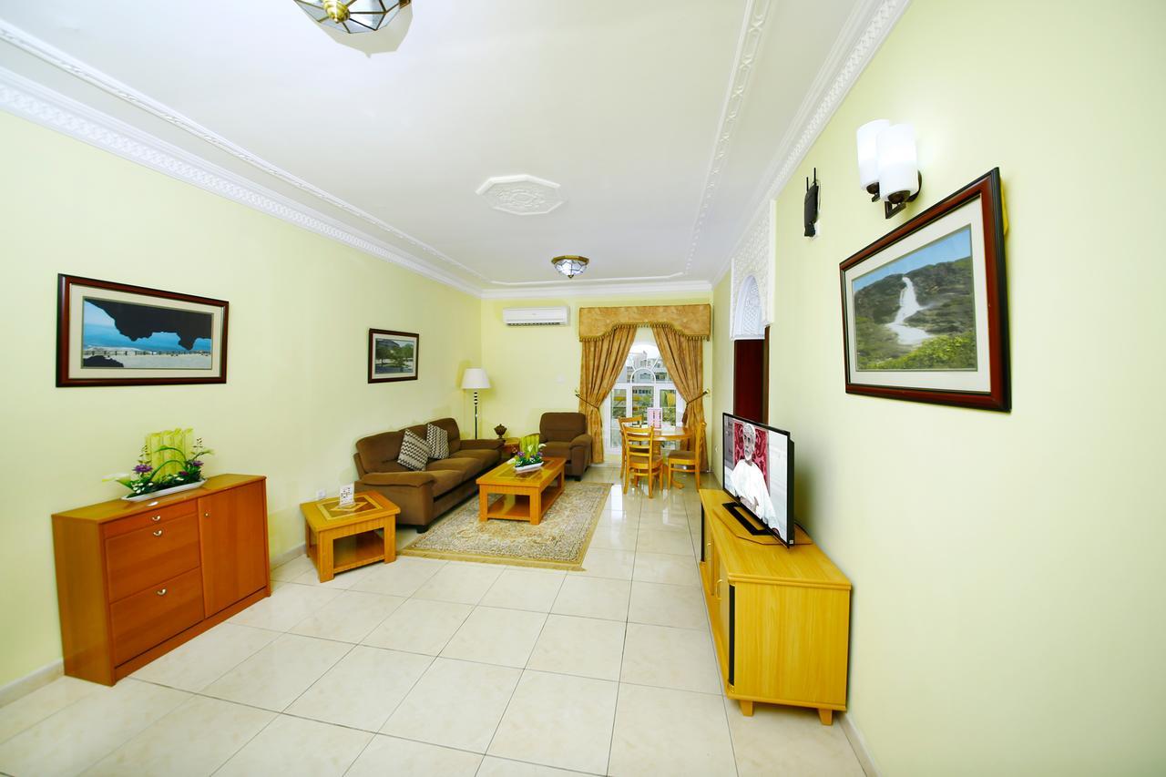 Muscat International Hotel 외부 사진