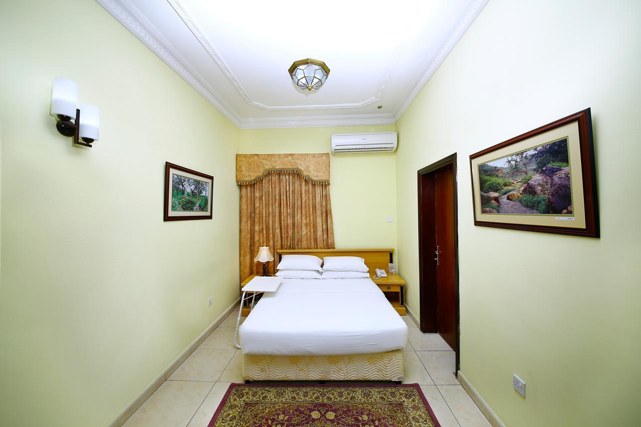 Muscat International Hotel 외부 사진